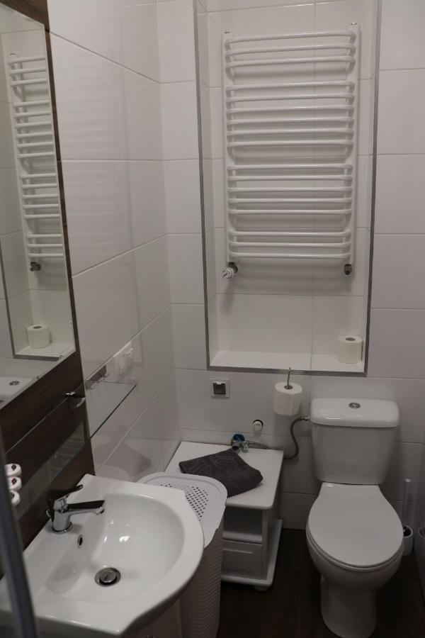 Dworek Pod Swierkami Jelenia Góra Exterior foto