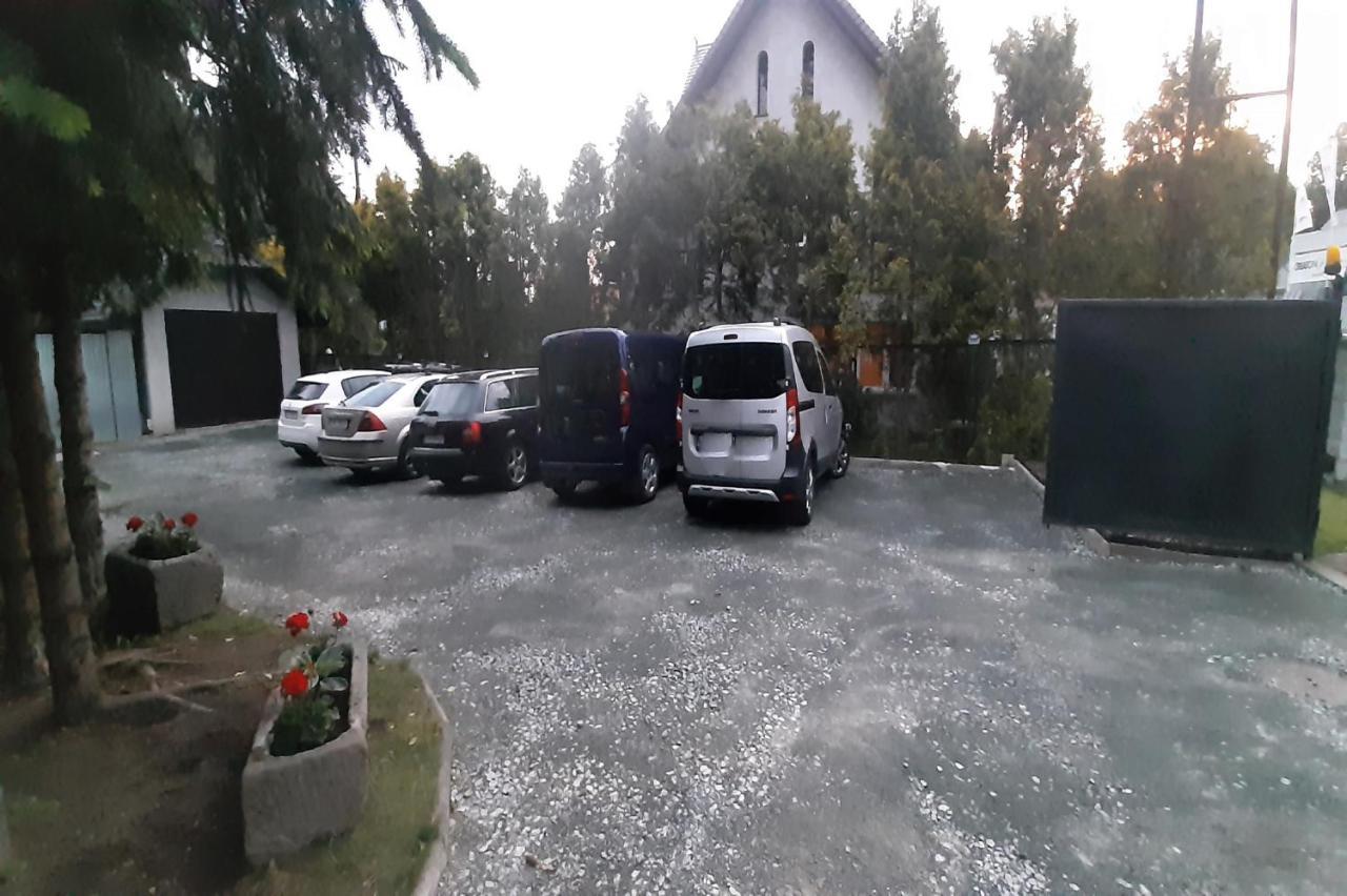 Dworek Pod Swierkami Jelenia Góra Exterior foto
