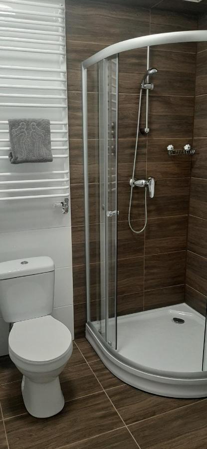 Dworek Pod Swierkami Jelenia Góra Exterior foto