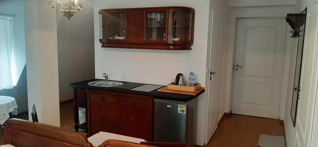 Dworek Pod Swierkami Jelenia Góra Exterior foto